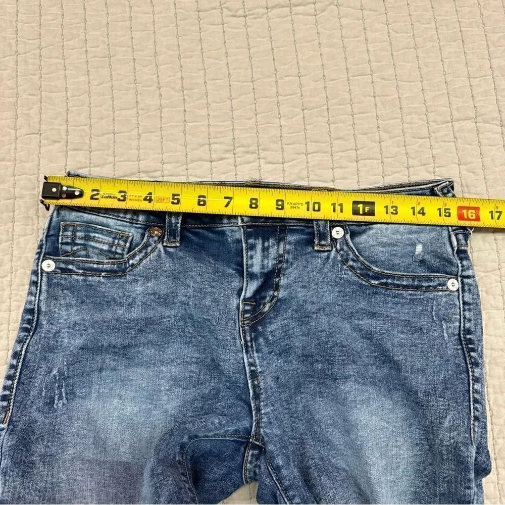True Religion Riley Shorts - Picture 10 of 10